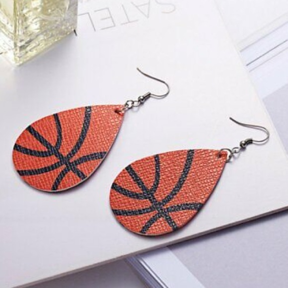 Basketball 🏀 Teardrop Dangle Drop Earring - Picture 2 of 3